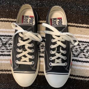 Pro-Keds Chuck-Style black Women’s 10 Brand New never worn!